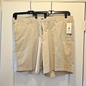 New with tags Men's Dockers Khaki Shorts